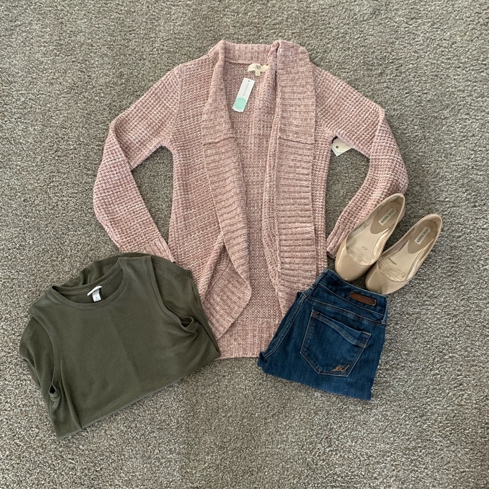 ⭐️NEW⭐️ Pinque Cardigan